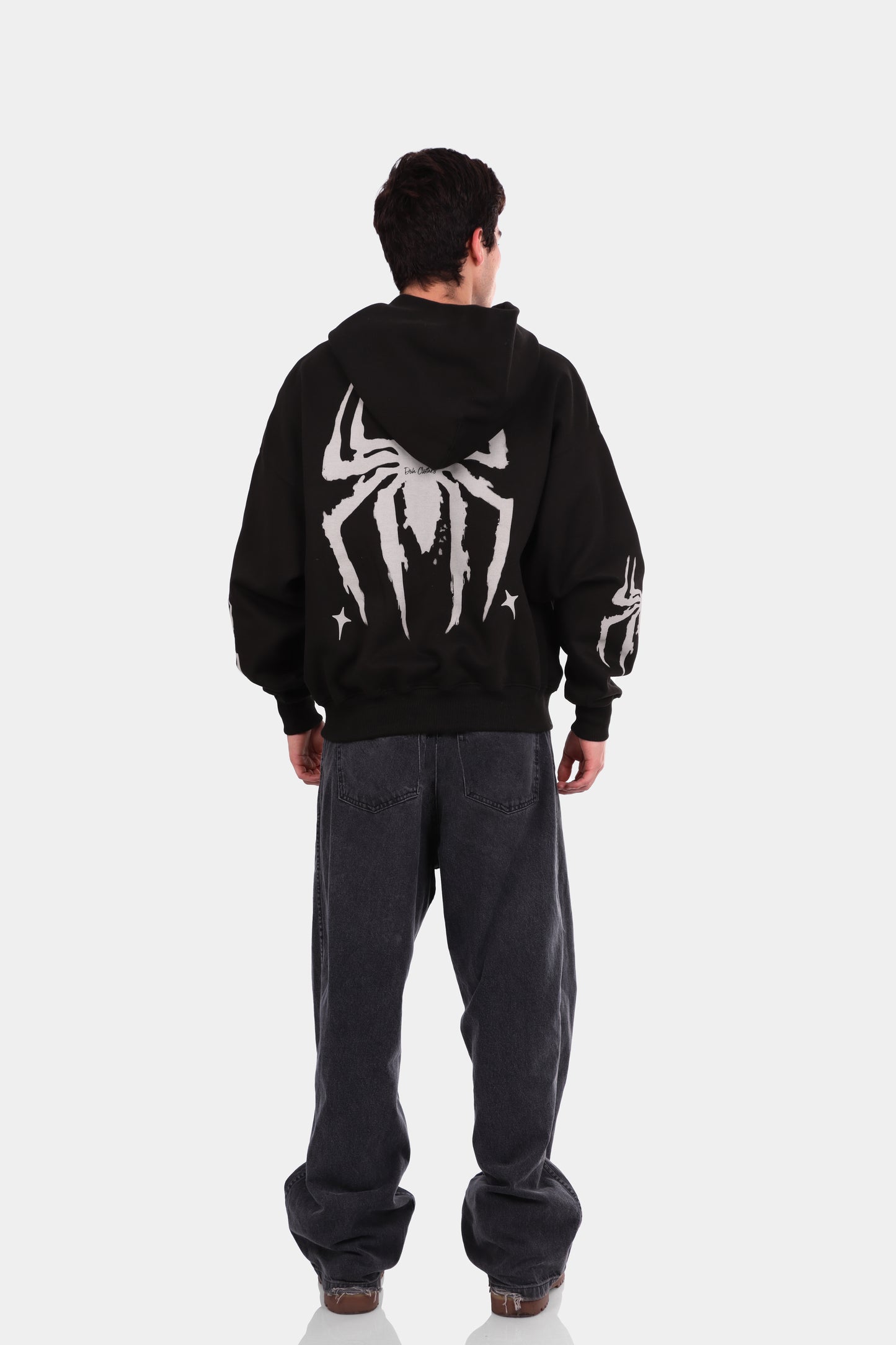 SUDADERA CON CIERRE NEGRO