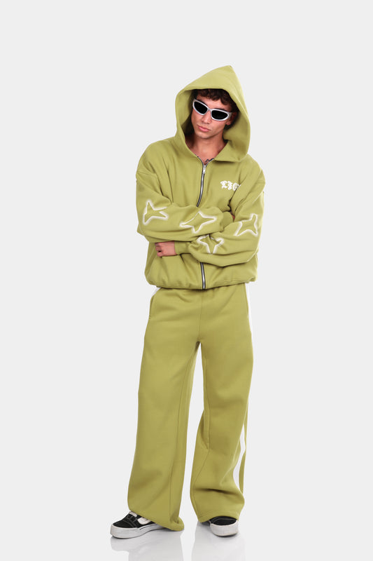 OUTFIT LIGHT VERDE OLIVO